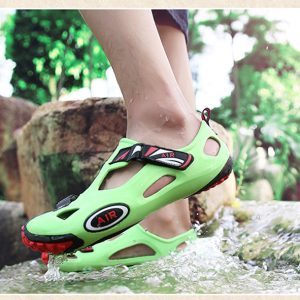 Giày lội nước Air màu xanh lá