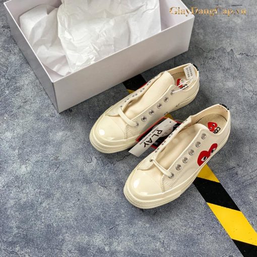 converse cdg play low white