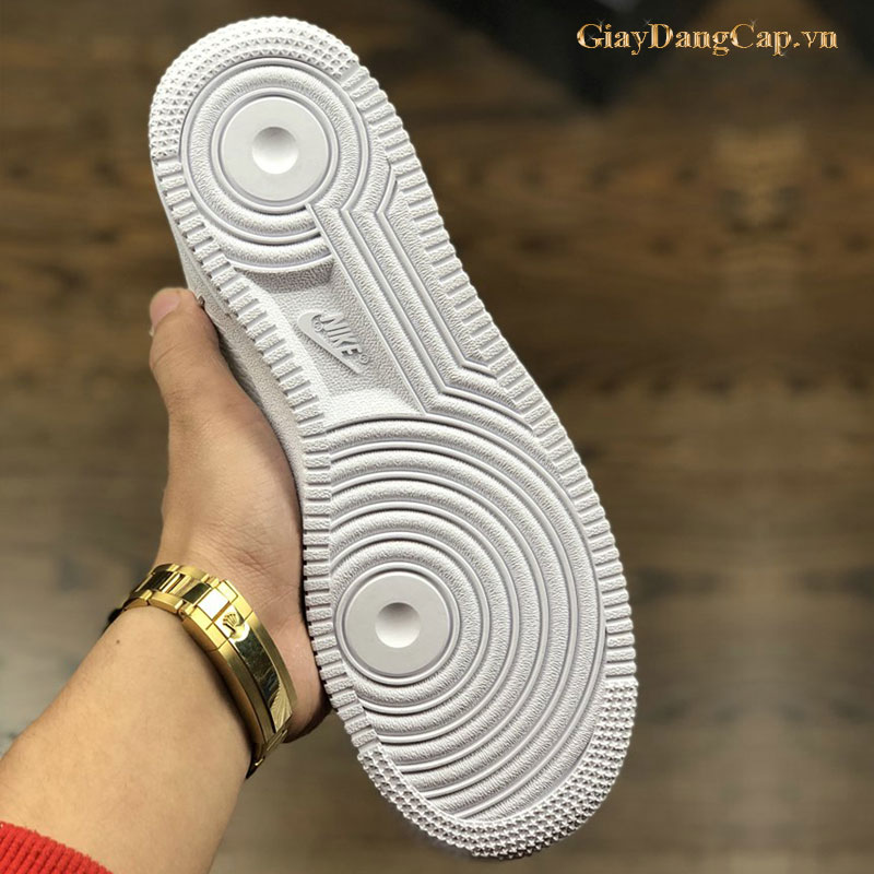 air max vapormax plus blanche