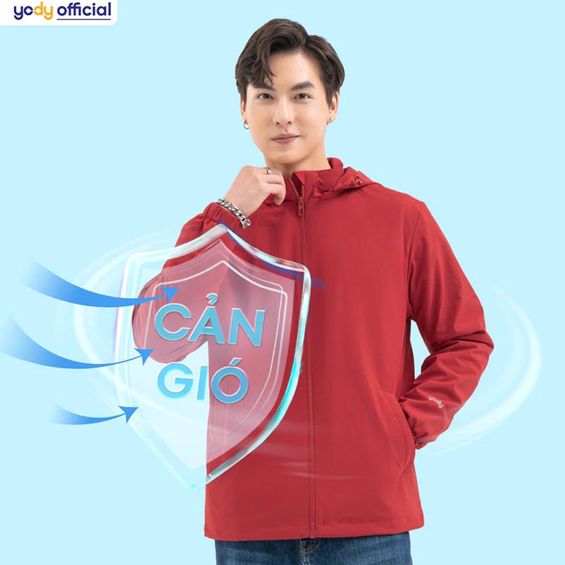 Áo khoác gió nam YODY 3C Pro cao cấp khoác nhẹ chống thấm nước, cản gió chống bụi AKM6017 màu đỏ Áo khoác gió nam YODY 3C Pro cao cấp khoác nhẹ chống thấm nước, cản gió chống bụi AKM6017 màu đỏ