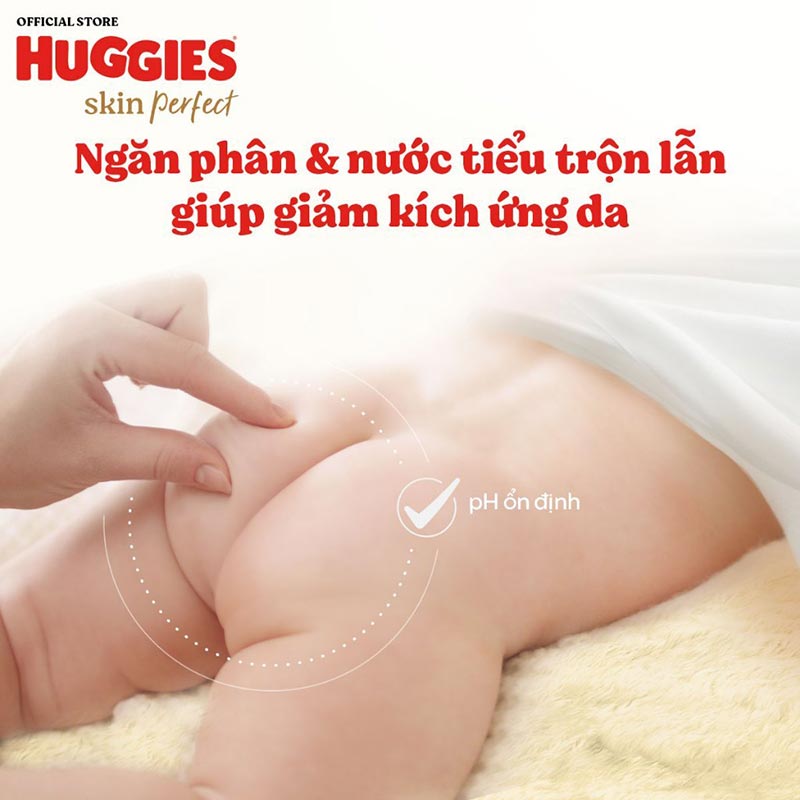 Combo 2 Tã/bỉm dán sơ sinh Huggies Skin Perfect S 80+2 miếng 4 Combo 2 Tã/bỉm dán sơ sinh Huggies Skin Perfect S 80+2 miếng 4