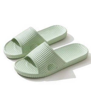 Dép nhựa dẻo nguyên khối đi trong nhà siêu bền 2067 màu xanh rêu - 300